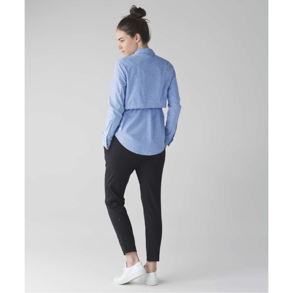 Lululemon‎ Getaway Button Up Blue Women’s Shirt - Picture 1 of 6